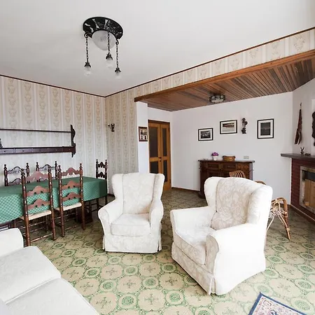 Elia Apartament